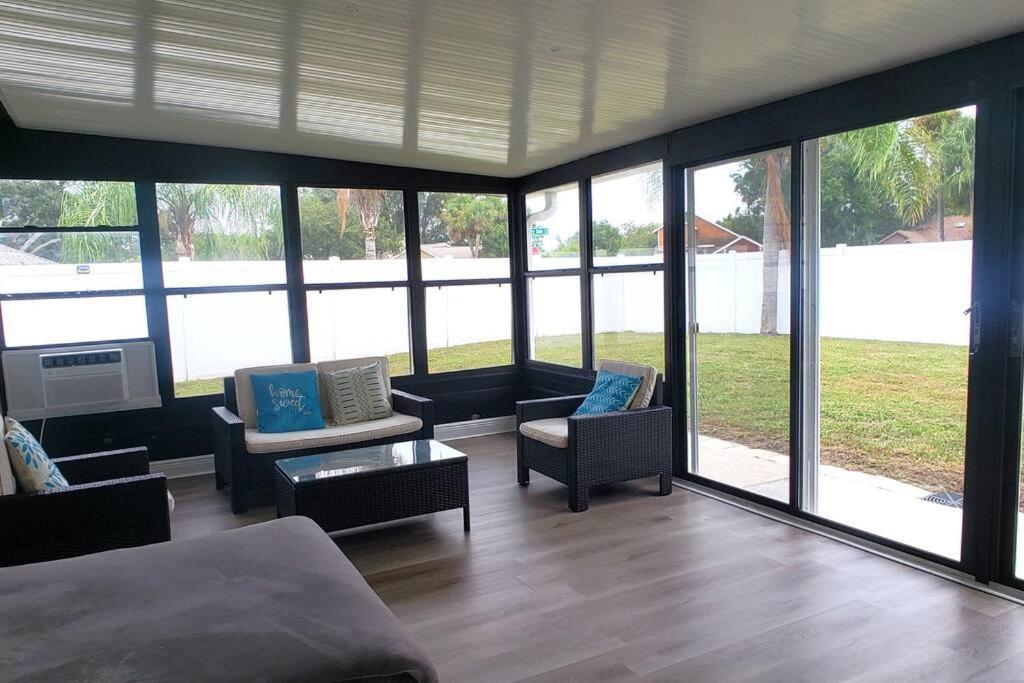 Hidden Gem In Sarasota, Utc Mall, Nathan Benderson Park, Siesta Key Holiday home Sarasota